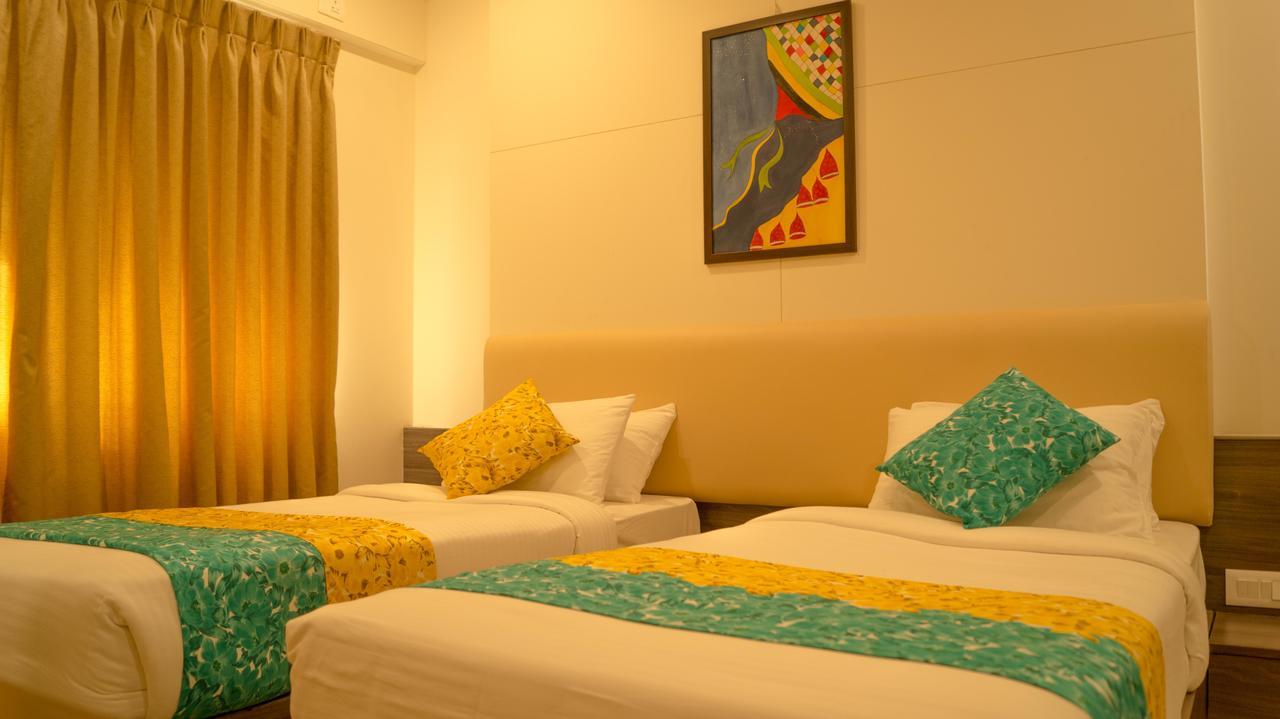 Royal Serenity - Kammanahalli Bangalore Buitenkant foto